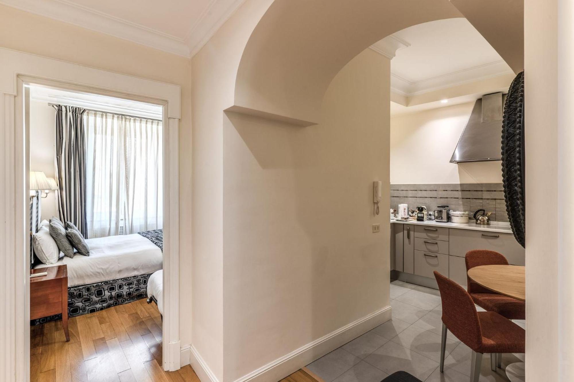 Via Napoli Apartments Róma Kültér fotó
