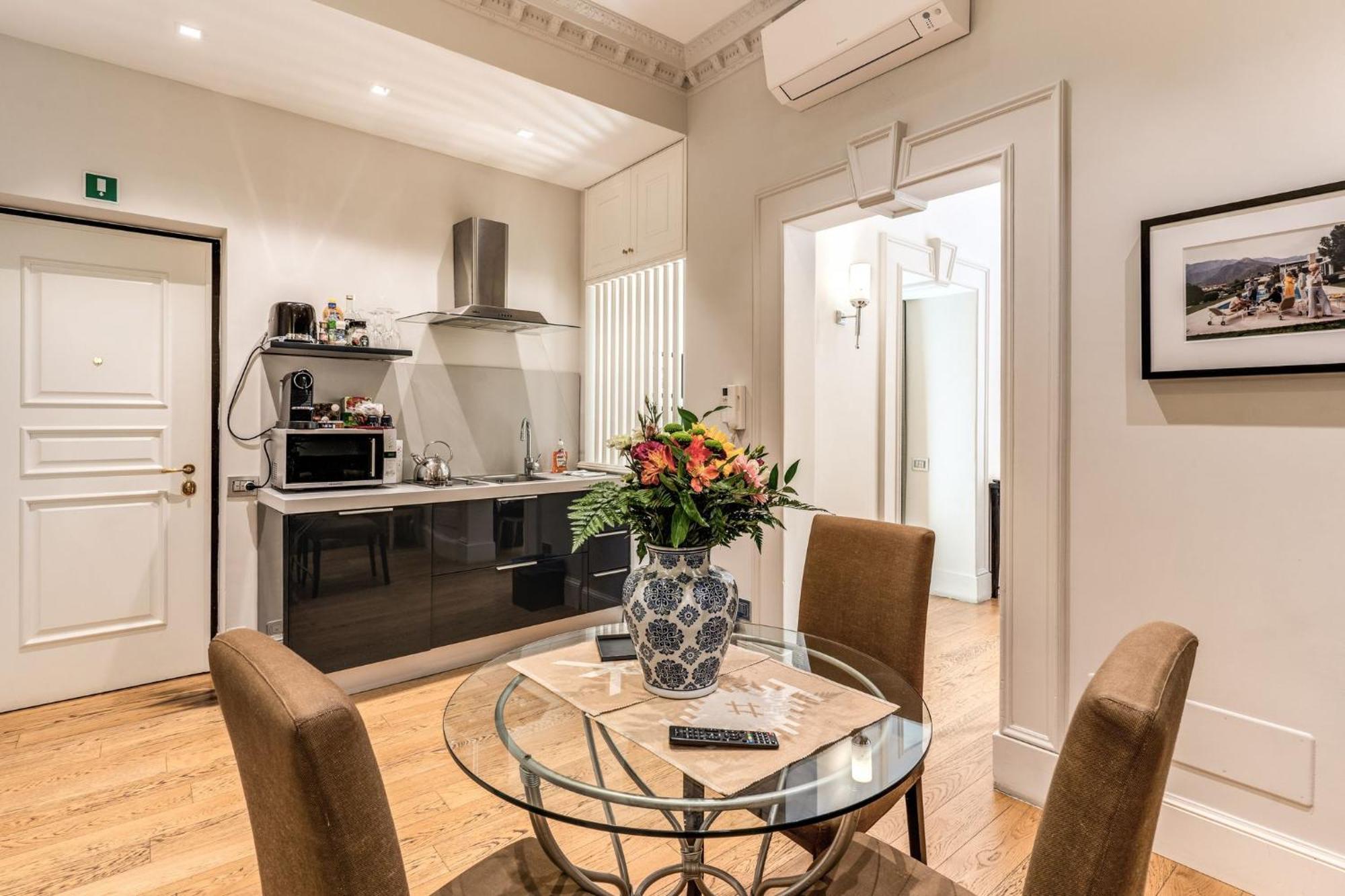 Via Napoli Apartments Róma Kültér fotó